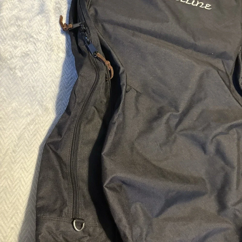 Slotline Deluxe Golf Bag Travel Cover -Padded Black Bag - Protects Golf Clubs